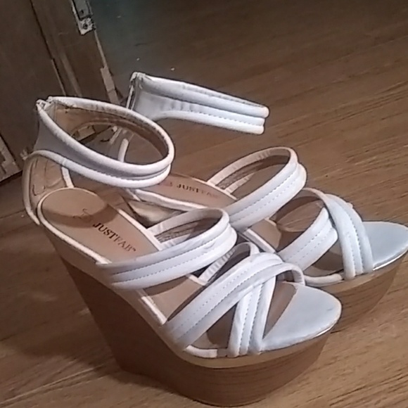 JUSTFAB WEDGES - Picture 3 of 3